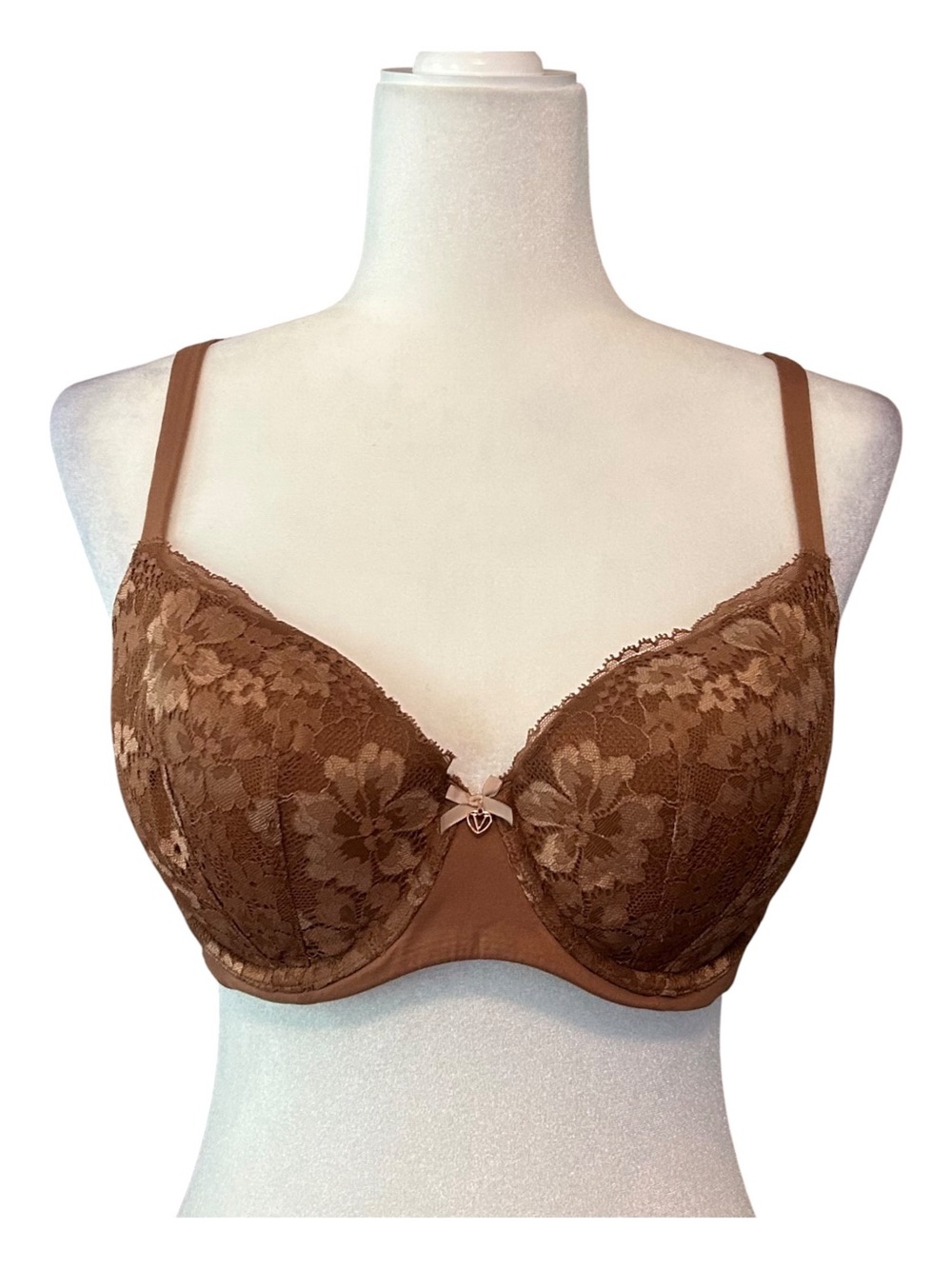 Victoria’s Secret Body by Victoria Lined Demi Lace Bra SZ 36D in Brown